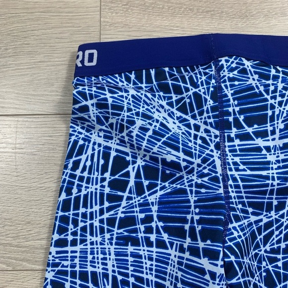 Nike Pro Cool Tracer Capri 3/4 Tights Deep Royal Blue/Game Royal/White - Picture 8 of 14